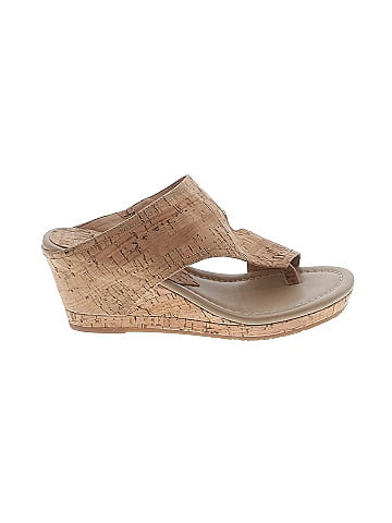 Donald J Pliner Wedges (view 1)