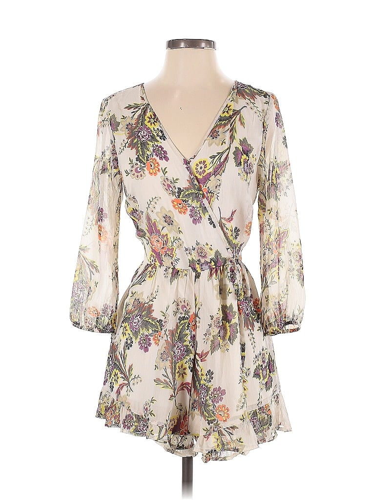 Pre-owned Band Of Gypsies Casual Dress In White