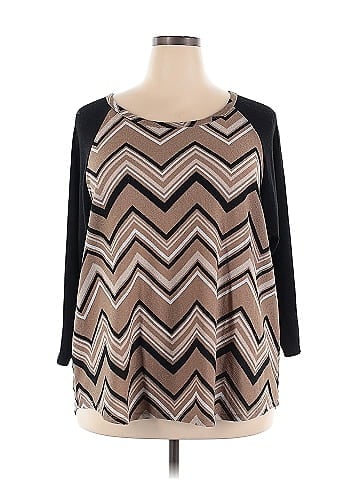 Signature Studio 3/4 Sleeve Top (view 1)