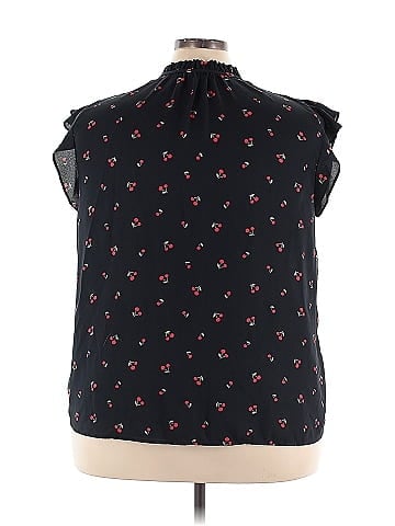 Sweet Rain Sleeveless Blouse (view 2)