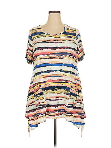 LOGO by Lori Goldstein Short Sleeve T-Shirt (view 1)