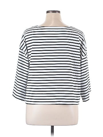 On 34th 3/4 Sleeve Top (view 2)