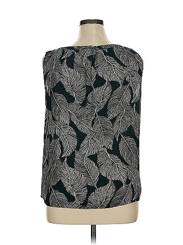 Kasper Sleeveless Blouse (view 2)