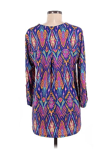 Dear Scarlett 3/4 Sleeve Blouse (view 2)