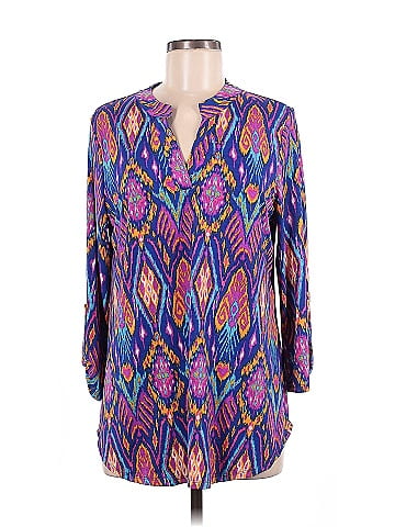 Dear Scarlett 3/4 Sleeve Blouse (view 1)