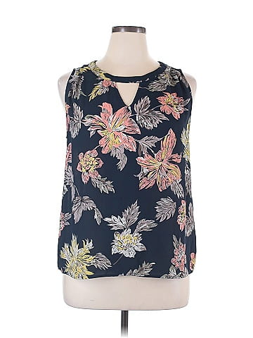 Collective Concepts Sleeveless Blouse (view 1)