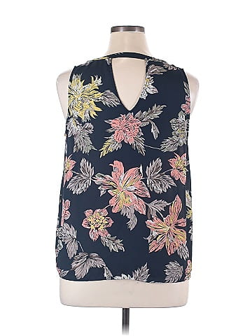 Collective Concepts Sleeveless Blouse (view 2)