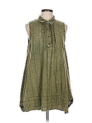 Mystree Sleeveless Button Down Shirt