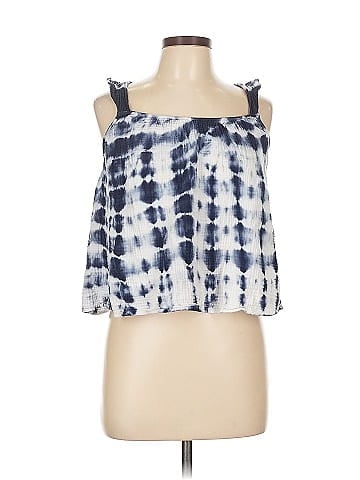 BB Dakota Sleeveless Top (view 1)