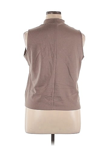 Assorted Brands Sleeveless T-Shirt (view 2)
