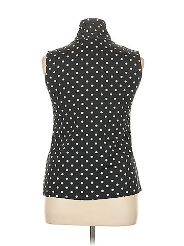 Tiffany & Grey Sleeveless Button-Down Shirt (view 2)