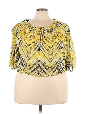 B.wear Short Sleeve Blouse (view 1)