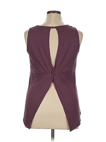 Balance Collection Sleeveless T-Shirt (view 2)