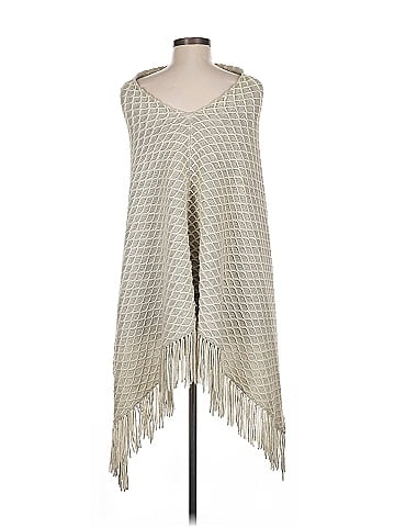 Claudia Nichole Cashmere Poncho (view 2)