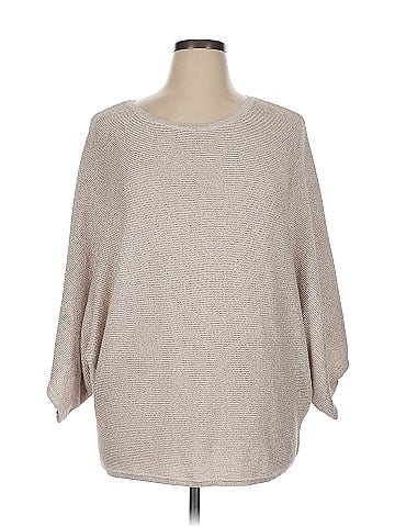 Soma Poncho (view 1)