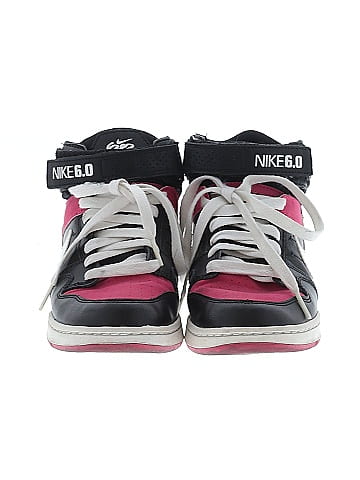 Nike Sneakers (view 2)