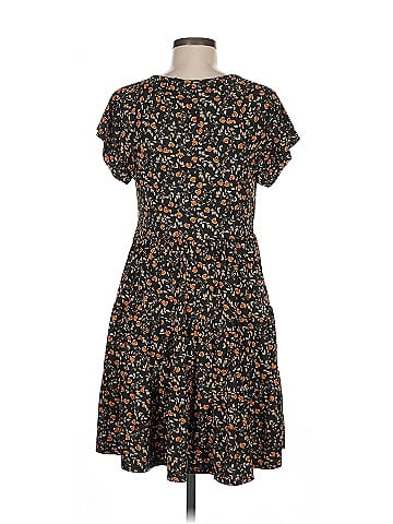 Urban Outfitters Casual Dress (view 2)