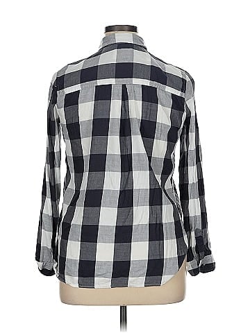 True Craft Long Sleeve Button-Down Shirt (view 2)