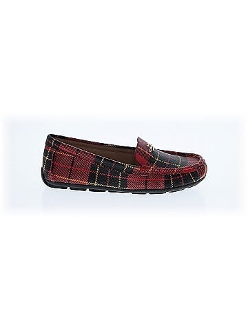Coach Flats (view 1)
