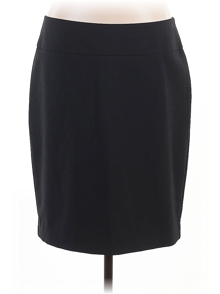 Click to view more detailed imagery on our partner's website Pre-owned Express Design Studio Casual Skirt In Black