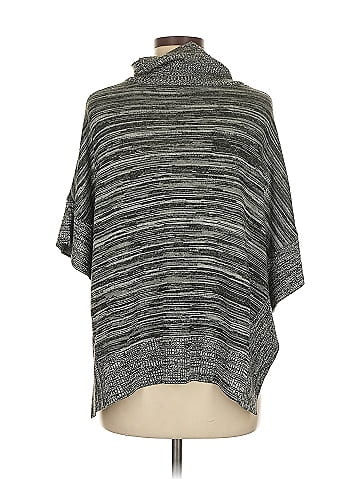 B.wear Poncho (view 2)