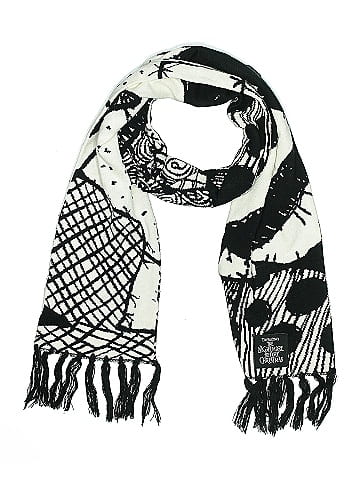 The Nightmare Before Christmas Scarf (view 1)