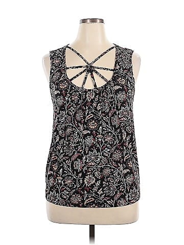 Daytrip Sleeveless Blouse (view 1)