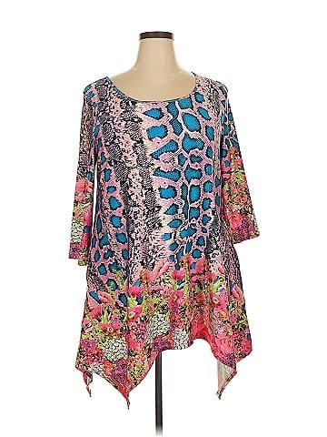 White Mark 3/4 Sleeve Blouse (view 1)