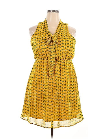 Xhilaration Casual Dress (view 1)
