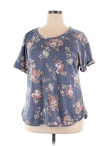 Avenue Short Sleeve T-Shirt (view 1)