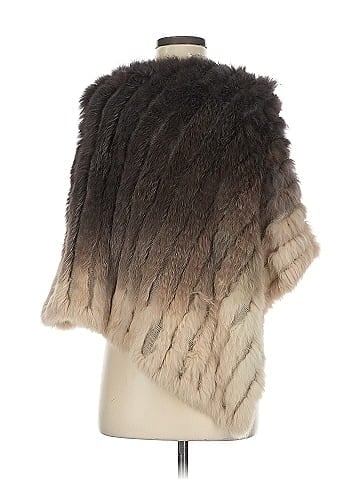 Graham & Spencer Poncho (view 2)