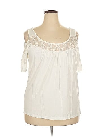 White Mark Sleeveless Blouse (view 1)