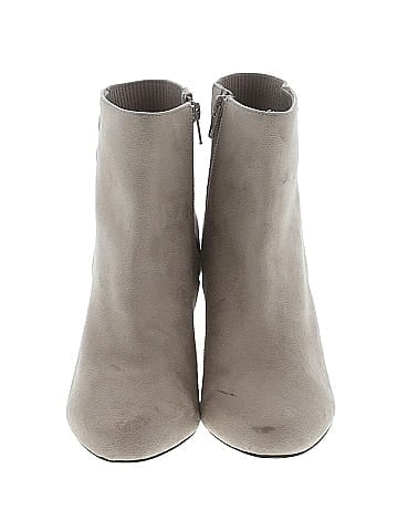 Bella Vita Ankle Boots (view 2)