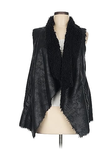 Mo-Ka Faux Fur Vest (view 1)