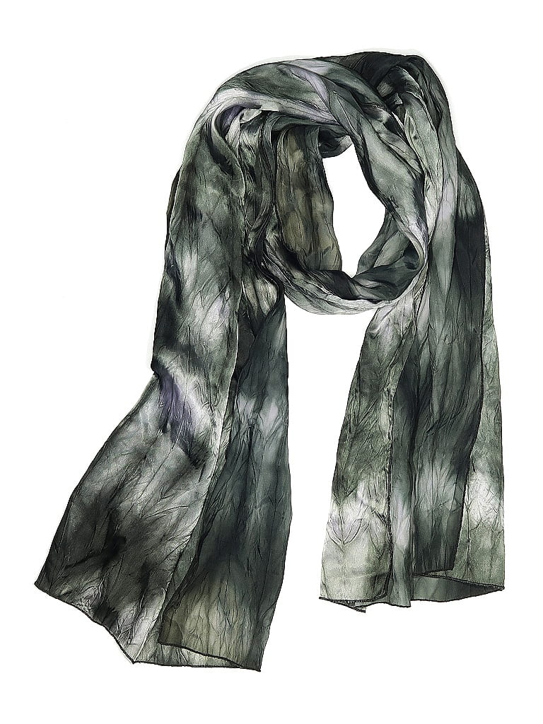 Pre-owned Assorted Brands Scarf In Green
