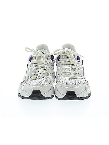 Puma Sneakers (view 2)