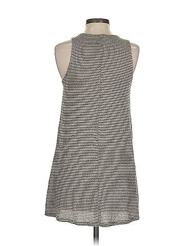 Forever 21 Sleeveless T-Shirt (view 2)