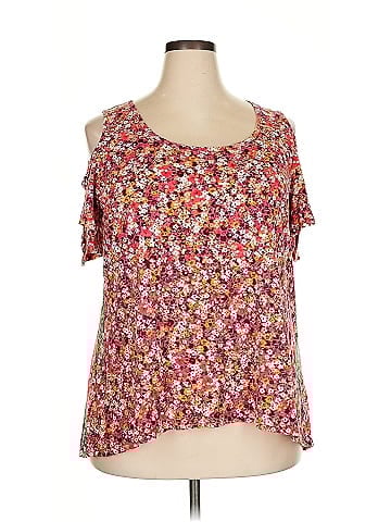 Boutique + Short Sleeve T-Shirt (view 1)