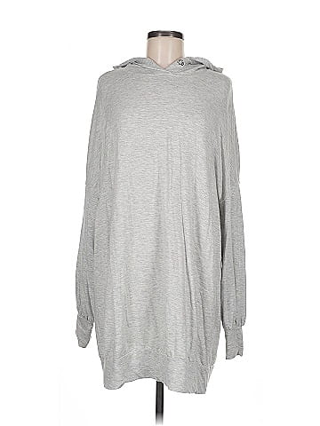 Fabletics Poncho (view 1)