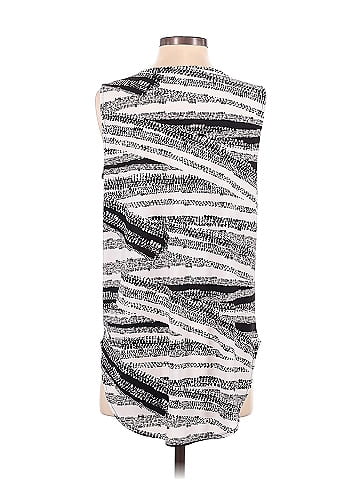 Kasper Sleeveless Blouse (view 2)