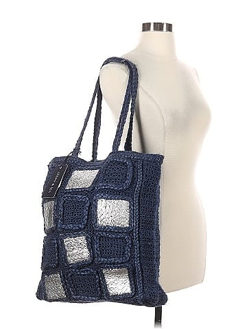 chloe & lex Tote (view 2)