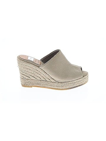 Kanna Wedges (view 1)