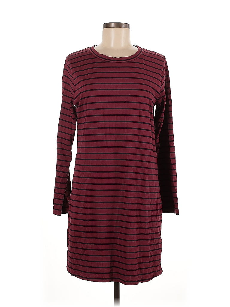Click to view more detailed imagery on our partner's website Pre-owned Current Elliott Casual Dress In Burgundy