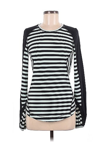 Lululemon Athletica Long Sleeve T-Shirt (view 1)