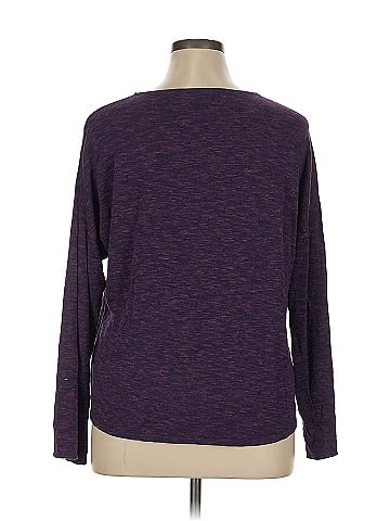 Weekends by Chico's Long Sleeve T-Shirt (view 2)
