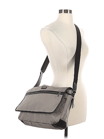 Coach Factory Messenger (view 2)