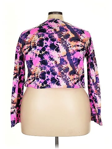 Weekend 3/4 Sleeve T-Shirt (view 2)