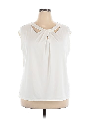 Kasper Sleeveless Blouse (view 1)