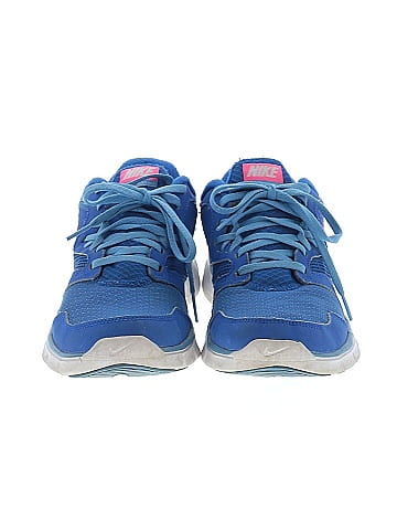 Nike Sneakers (view 2)