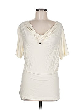 St. John Short Sleeve Top